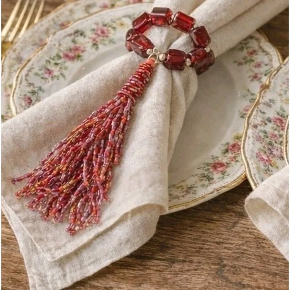 NIP Pampered Chef Red Glass Beaded Napkin Rings Tassel Set Of 2 Cottagecore Pink